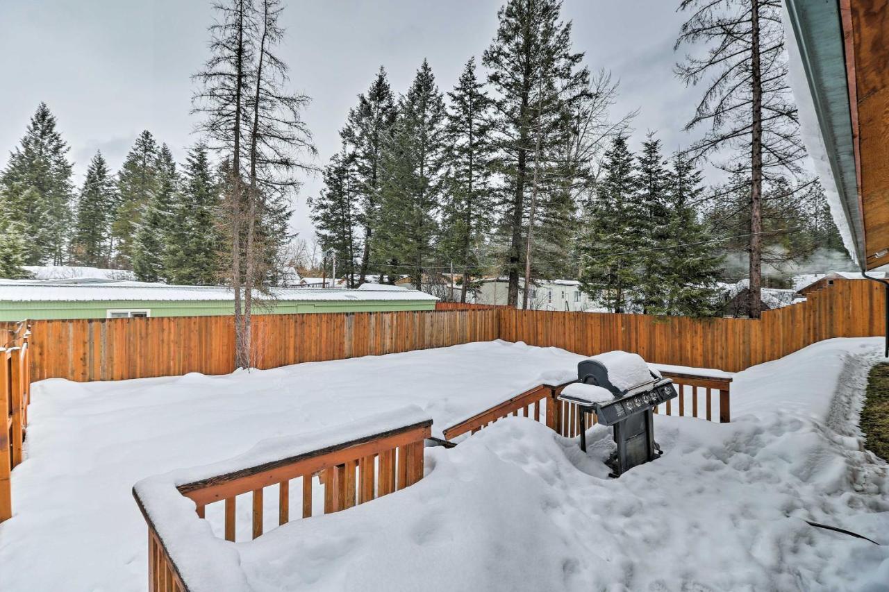 Hungry Horse Cabin Deck, Fire Pit, Near Glacier! ภายนอก รูปภาพ